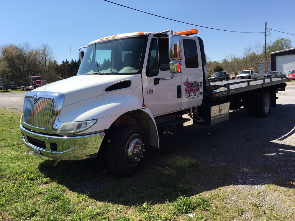What is the Emergency Services A Towing Company Offers